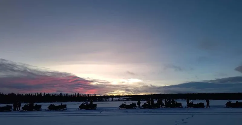 Snowmobile Lunch Tour — snowmobile tour in Kiruna